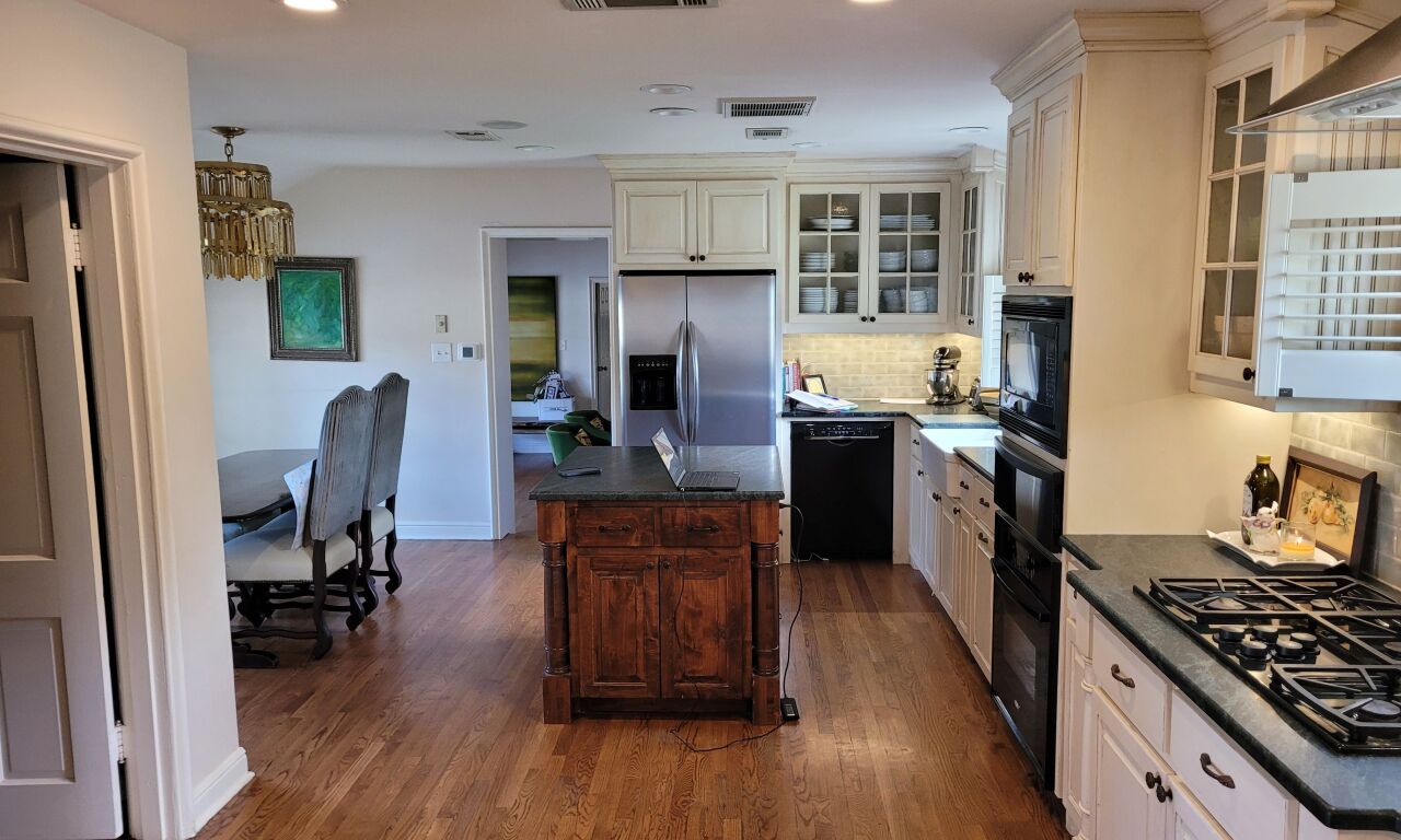 6325 Greenway Rd 18a Of 58