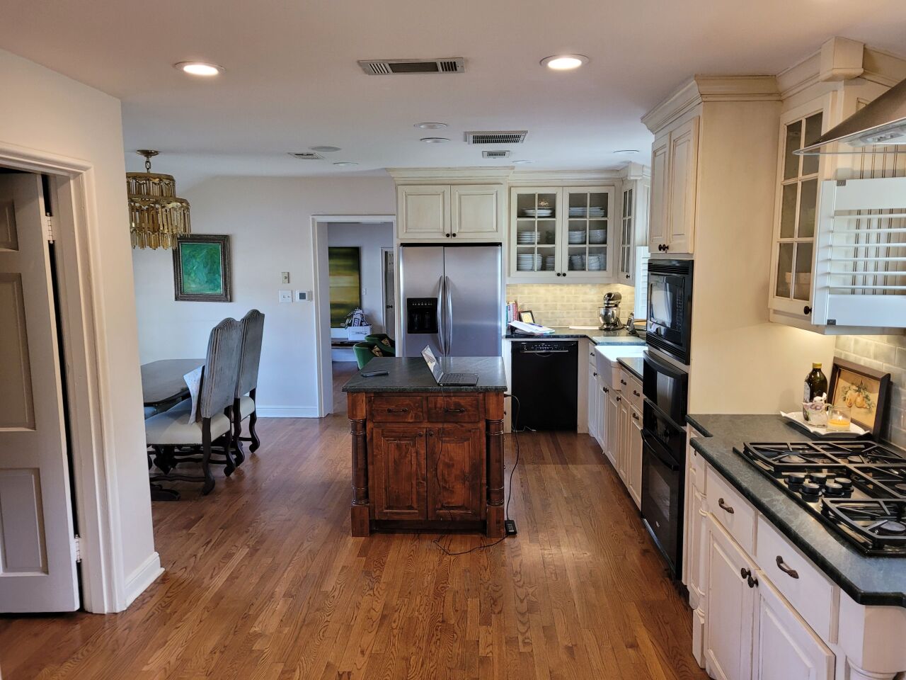 6325 Greenway Rd 18a Of 58